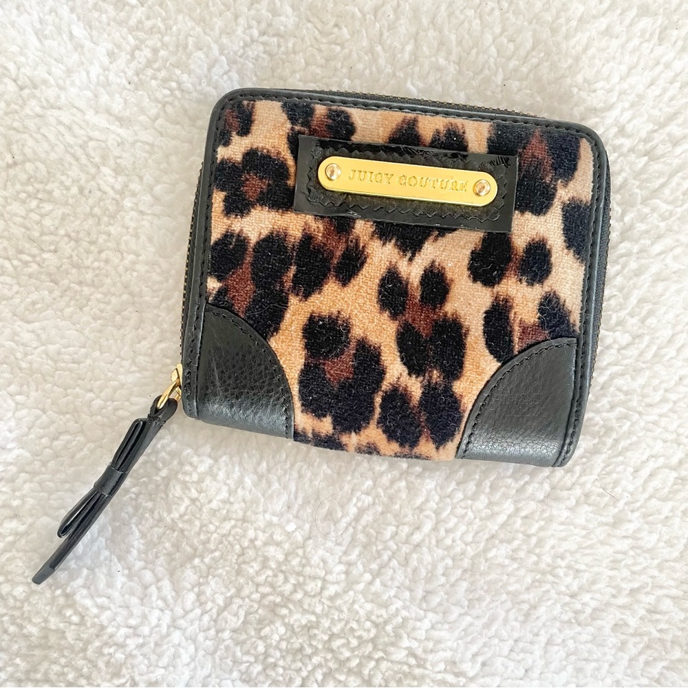Juicy Couture Leopard Print Zip Wallet in Black and Tan